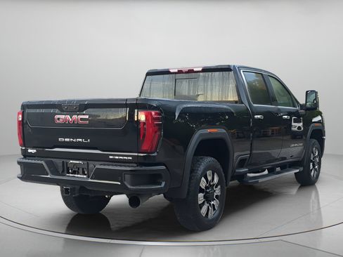 Used 2024 GMC Sierra 2500 Denali w/ Denali Reserve Package AWD/4WD image 40