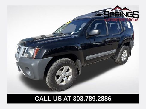 Used 2013 Nissan Xterra S image 1