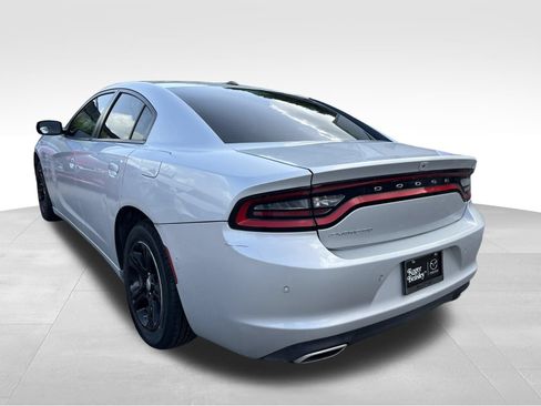 Used 2022 Dodge Charger SXT RWD image 7