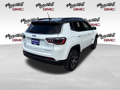 Used 2024 Jeep Compass Limited image 5