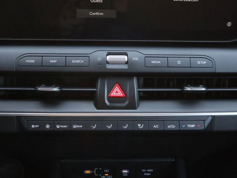 New 2025 Kia K4 LXS image 25