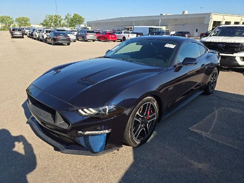 Used 2021 Ford Mustang GT RWD image 1