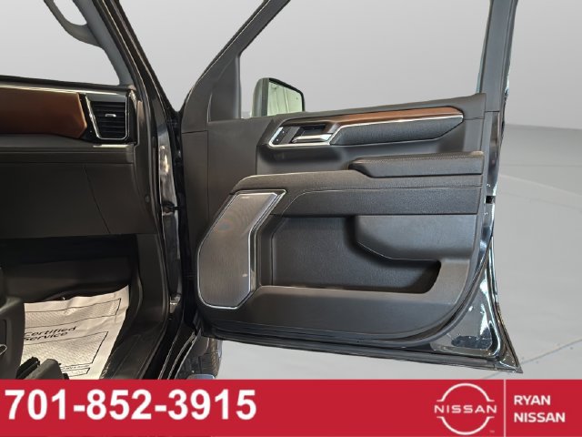Used 2024 GMC Sierra 2500 Denali w/ Technology Package AWD/4WD image 22