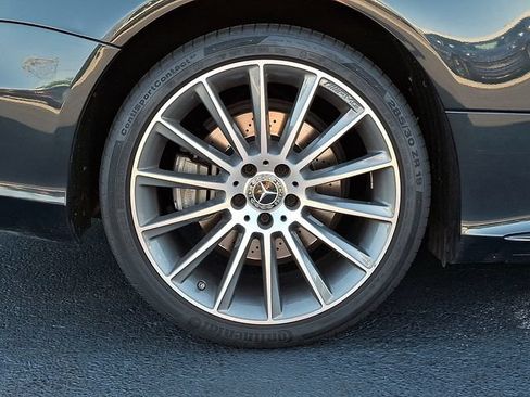 Used 2018 Mercedes-Benz SL 550 image 13