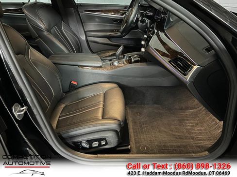 Used 2020 BMW 540i xDrive 540i xDrive Sedan w/ Executive Package image 12