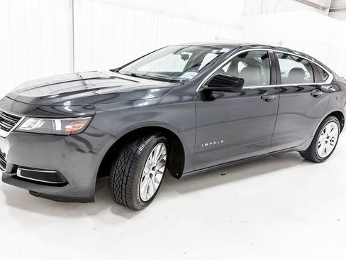 Used 2018 Chevrolet Impala LS FWD image 2