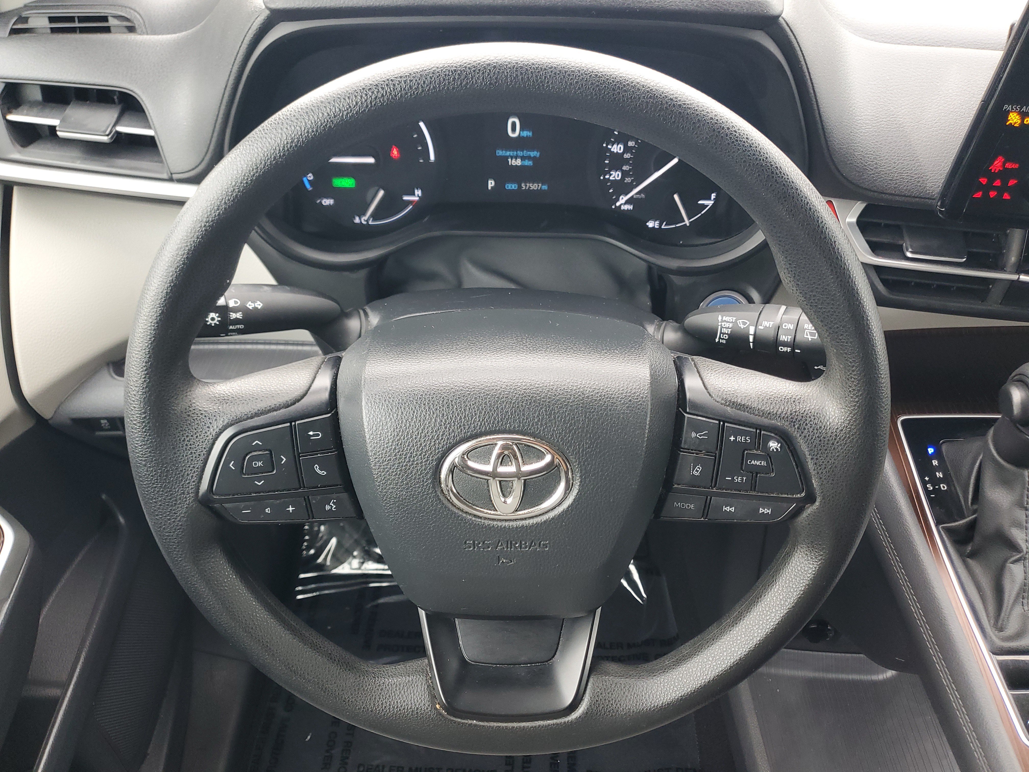 Certified 2024 Toyota Sienna LE FWD image 18
