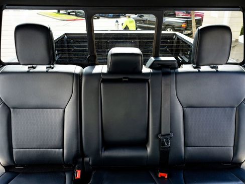 Used 2025 Ford F150 Lariat w/ Equipment Group 501A Mid image 34