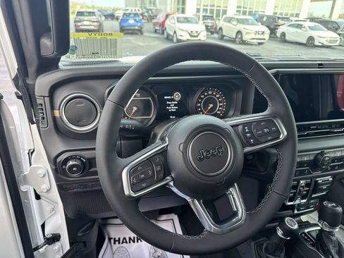 New 2026 Jeep Wrangler Unlimited Sahara w/ Safety Group AWD/4WD image 14