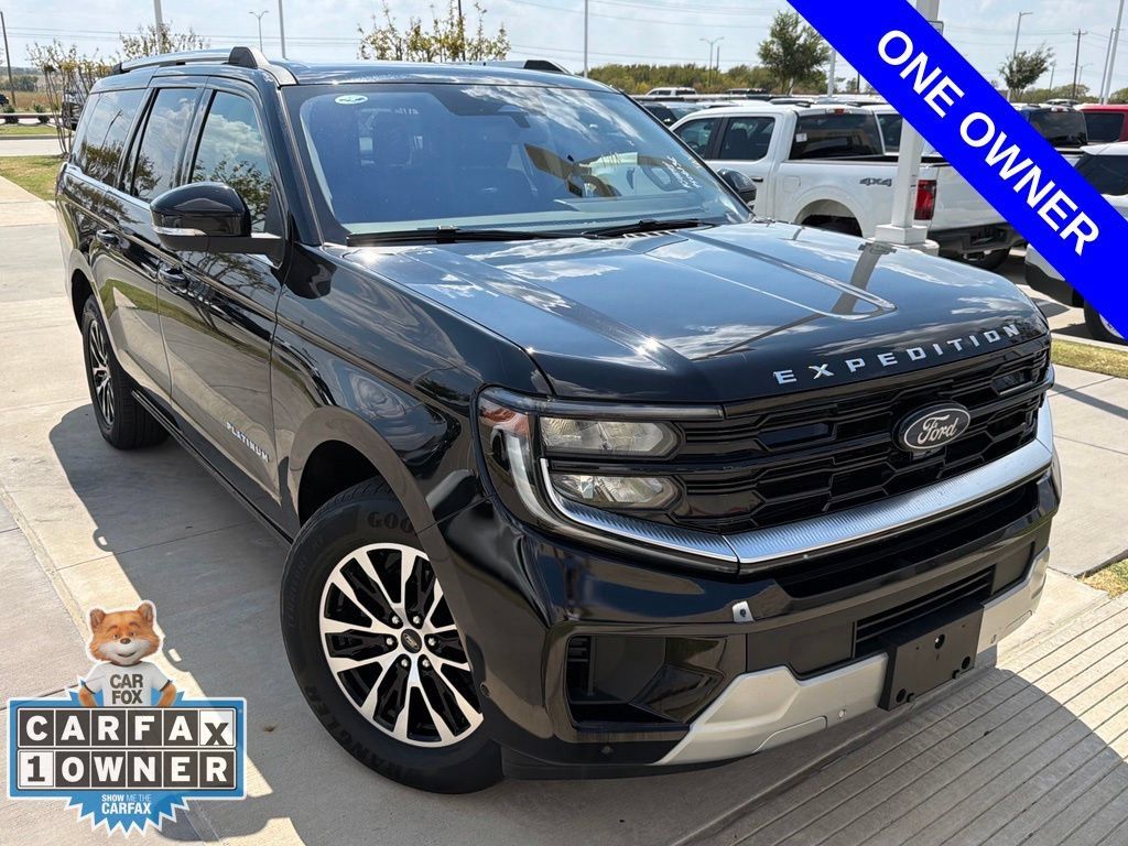 Used 2025 Ford Expedition Max Platinum AWD/4WD image 3