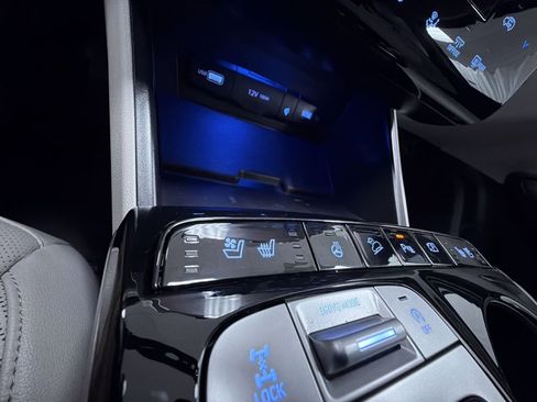 Used 2022 Hyundai Tucson Limited image 23