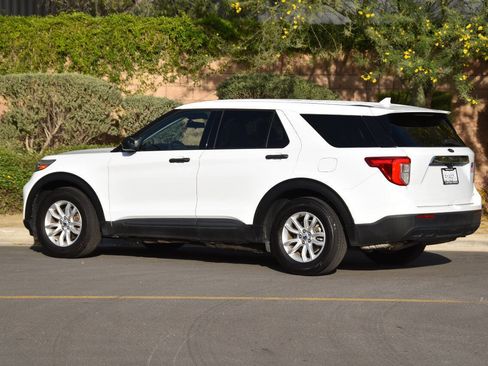 Used 2020 Ford Explorer 2WD image 10