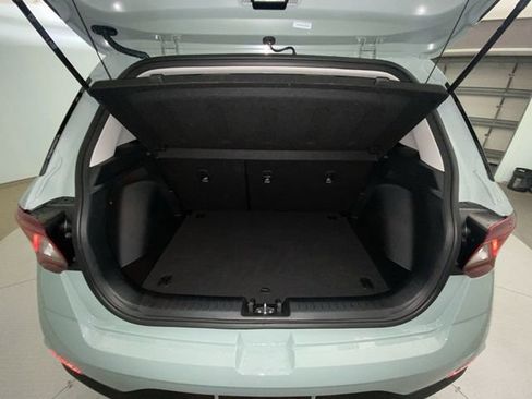 Certified 2026 Hyundai Venue SEL FWD image 23