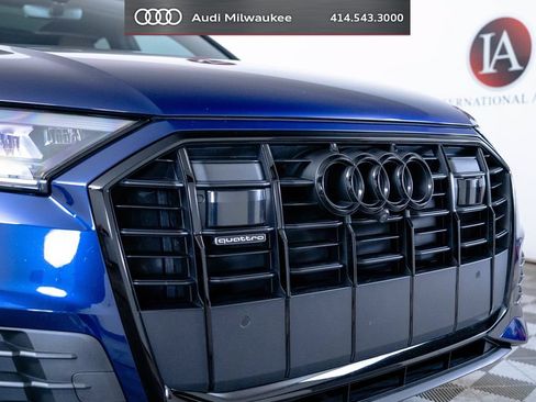 Used 2023 Audi Q7 2.0T Premium Plus w/ Premium Plus Package AWD/4WD image 14