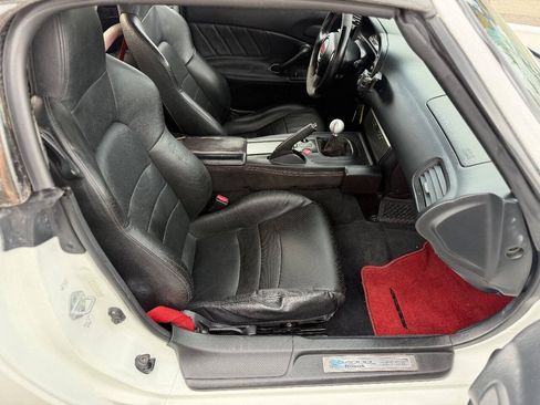Used 2006 Honda S2000 image 19