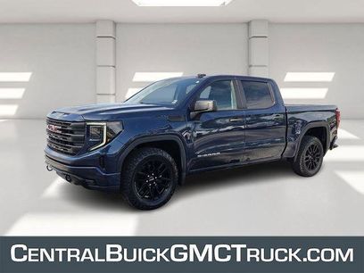 Certified 2023 GMC Sierra 1500 Pro w/ Graphite Edition