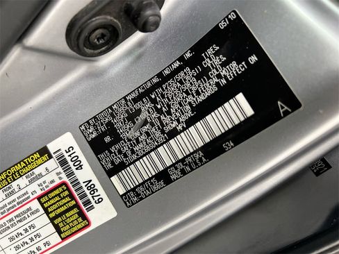 Used 2011 Toyota Sienna SE image 27