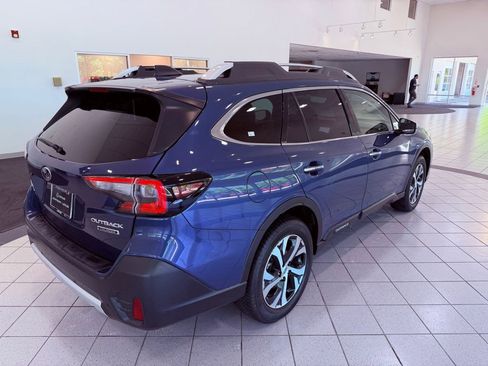 Used 2022 Subaru Outback Touring AWD/4WD image 15