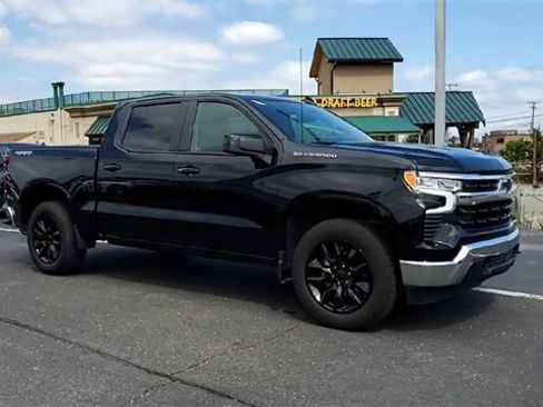 Certified 2024 Chevrolet Silverado 1500 LT image 8
