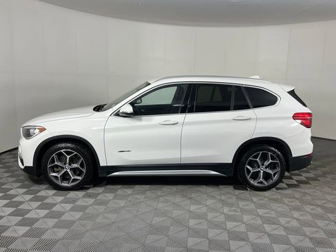 Used 2018 BMW X1 xDrive28i image 9