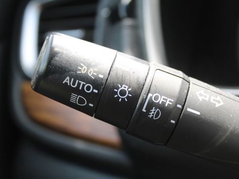 Used 2020 Honda CR-V EX-L image 29