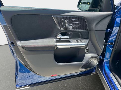 Certified 2025 Mercedes-Benz GLA 250 4MATIC image 17