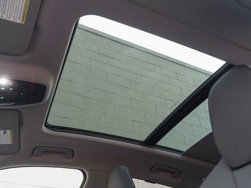 Used 2025 Audi Q5 Premium Plus w/ Premium Plus image 31