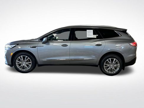 Used 2024 Buick Enclave Premium AWD/4WD image 2