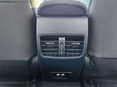 Certified 2023 Toyota Corolla Cross LE image 23