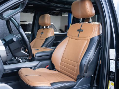 Used 2021 Ford F150 Platinum image 16