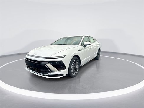 New 2025 Hyundai Sonata SEL image 4