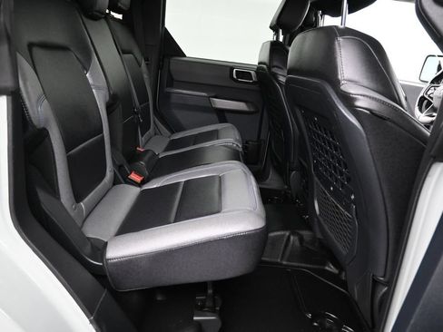 Used 2023 Ford Bronco Black Diamond AWD/4WD image 22