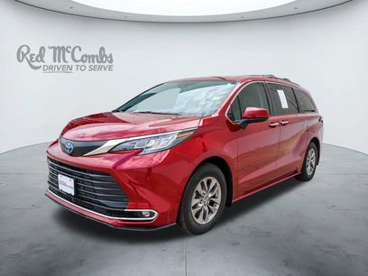 Certified 2023 Toyota Sienna XLE