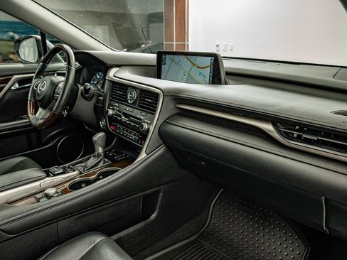 Used 2019 Lexus RX 350 AWD w/ Navigation Package image 36
