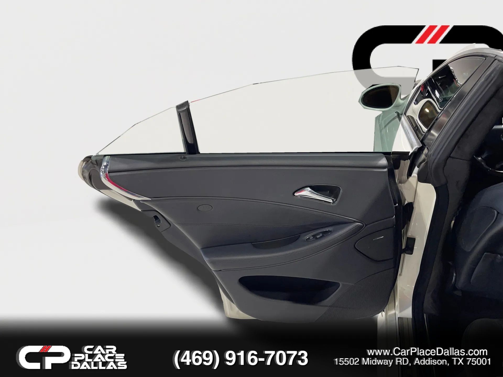 Used 2006 Mercedes-Benz CLS 500 w/ Entertainment Pkg image 19