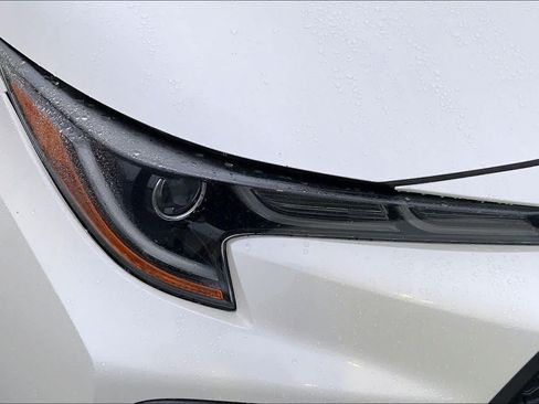 Used 2020 Toyota Corolla SE FWD image 26