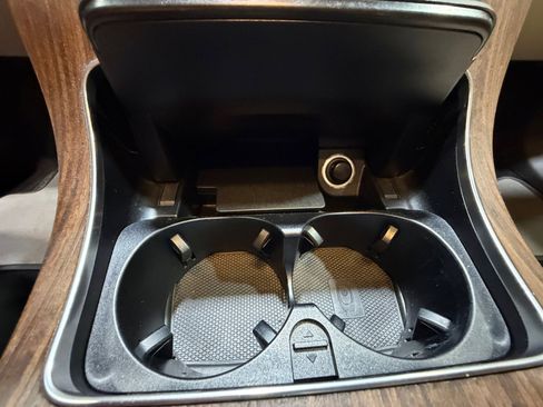 Used 2019 Mercedes-Benz C 300 C 300 image 31