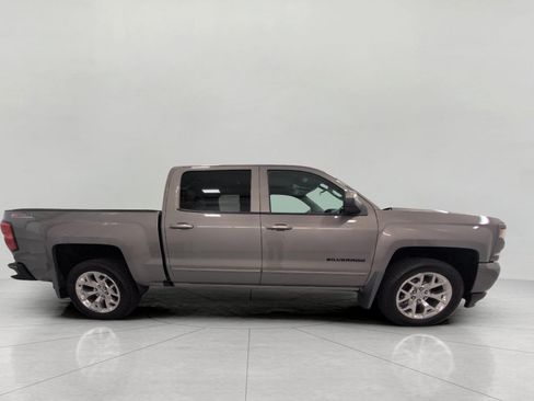 Used 2017 Chevrolet Silverado 1500 LT w/ All Star Edition AWD/4WD image 11