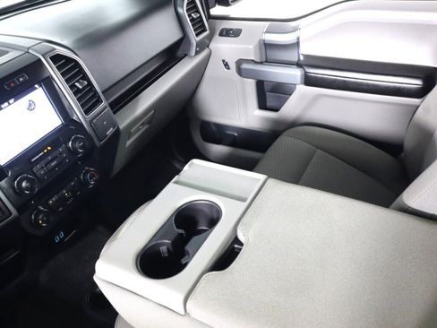 Used 2018 Ford F150 XLT w/ Equipment Group 302A Luxury image 33