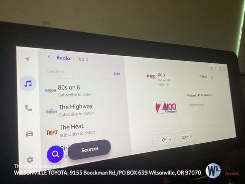 Used 2024 Toyota Venza Nightshade image 15