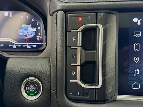 Used 2022 GMC Yukon Denali image 17