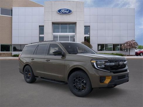 New 2026 Ford Expedition Tremor image 7