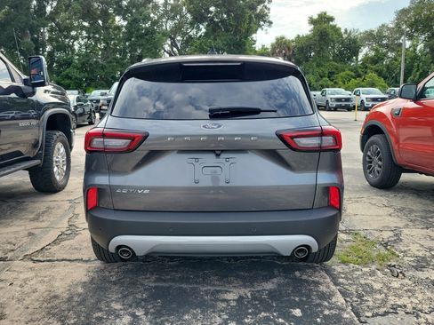 Used 2024 Ford Escape Active w/ Tech Pack #2 FWD image 5
