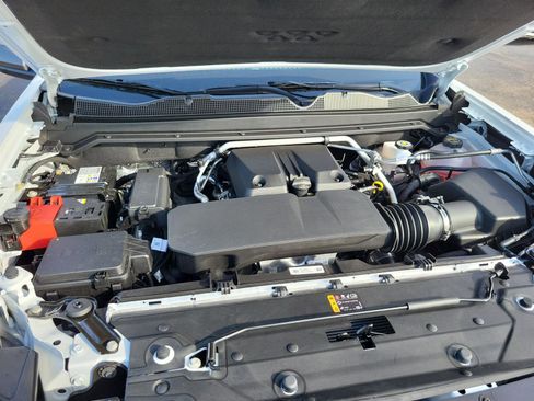 New 2025 Chevrolet Colorado LT w/ Advanced Trailering Package RWD image 27