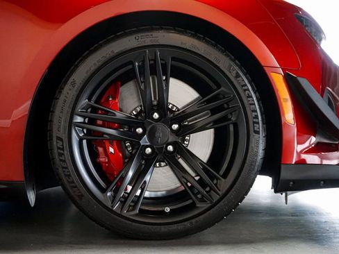 Used 2021 Chevrolet Camaro ZL1 image 47