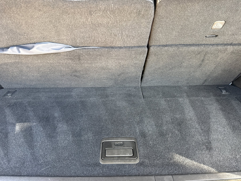 Used 2019 INFINITI QX80 Luxe w/ 22" Wheel Package RWD image 10