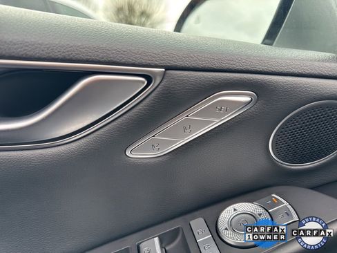 Used 2023 Genesis G80 2.5T image 18