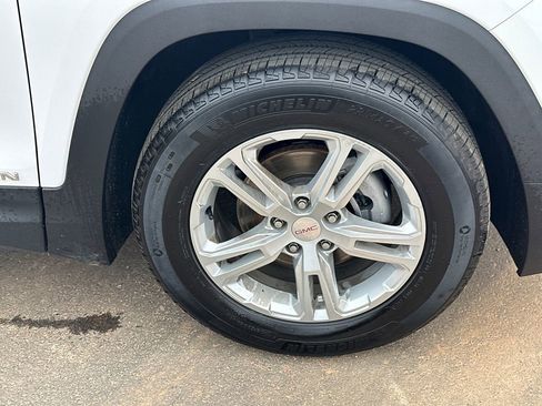 Used 2021 GMC Terrain SLE w/ Driver Convenience Package image 12