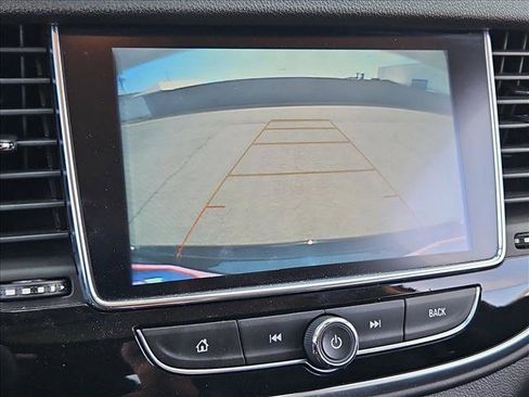 Used 2021 Buick Encore Preferred FWD image 13