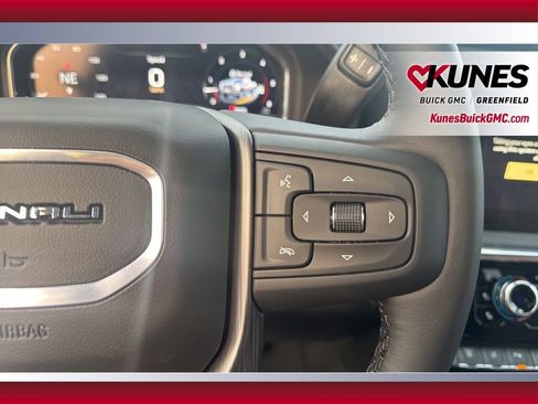 New 2025 GMC Sierra 3500 Denali Ultimate image 27